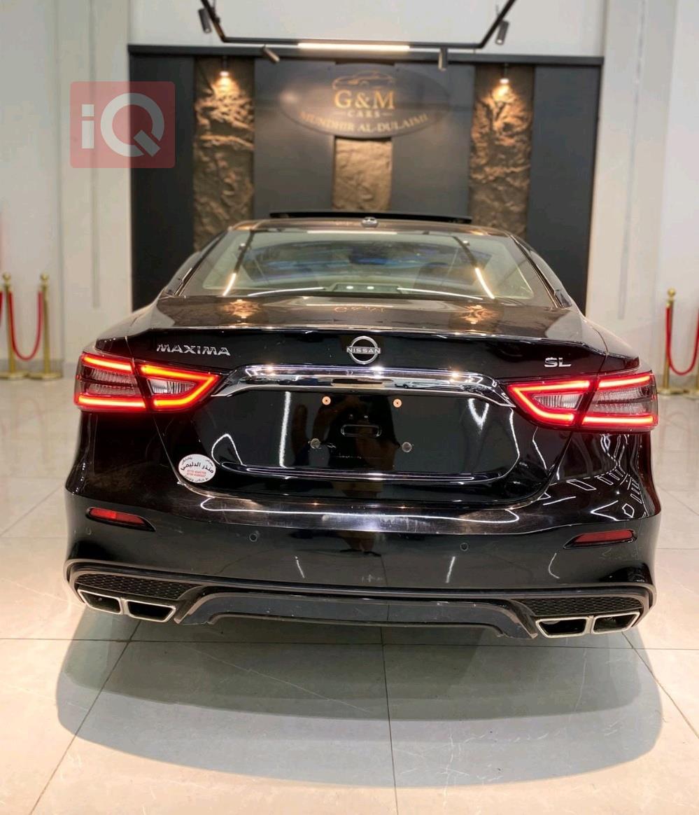 نيسان ماكسيما